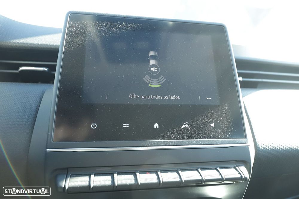 Renault Clio 1.6 E-Tech Intens - 12