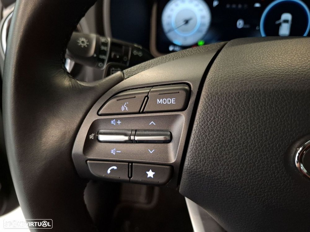 Hyundai Kauai EV 64 kWh Premium - 16