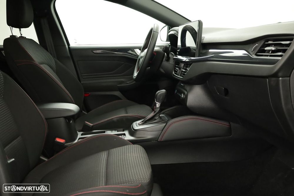 Ford Focus SW 1.0 EcoBoost MHEV ST-Line X Aut. - 20