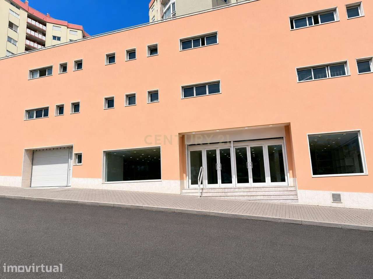 Loja com 520m2, no eixo Lisboa–Oeiras–Sintra, e possibilidade adquirir - Grande imagem: 3/28