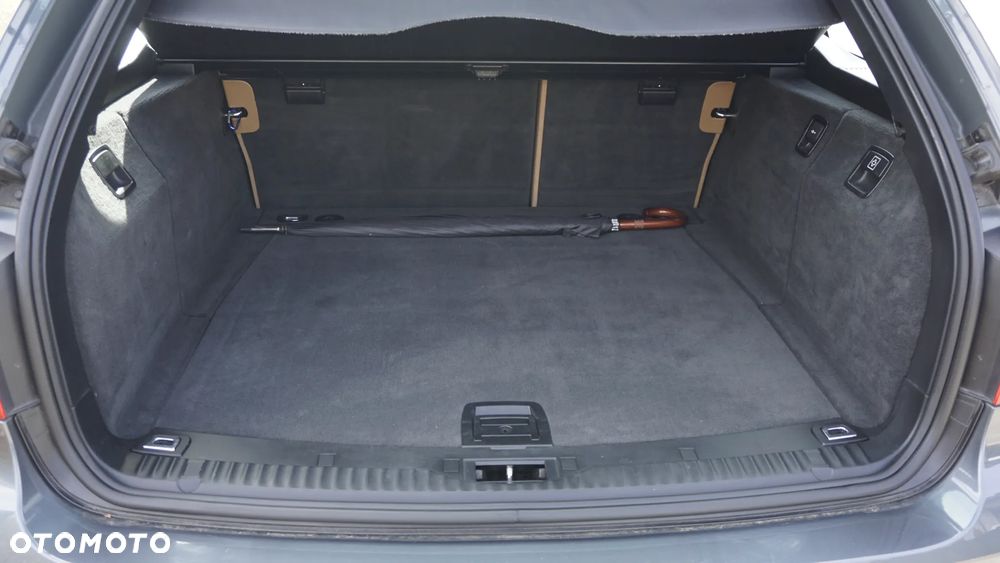 BMW Seria 5 520d - 35