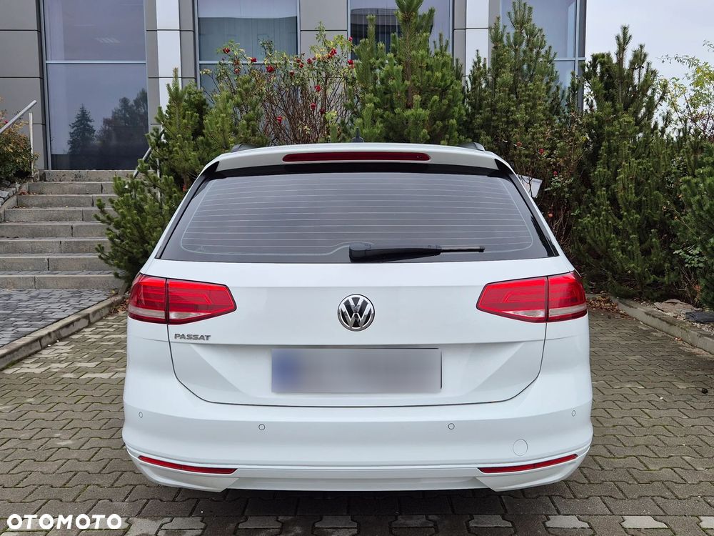 Volkswagen Passat 2.0 TDI BMT Highline - 30