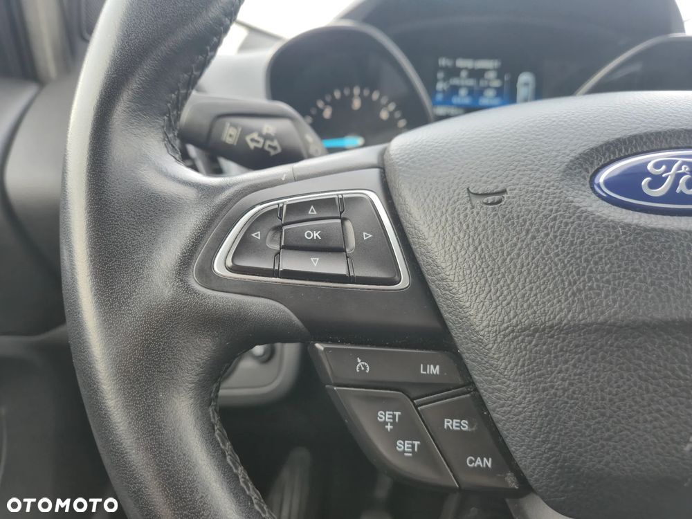 Ford Kuga 1.5 TDCi FWD Trend - 17