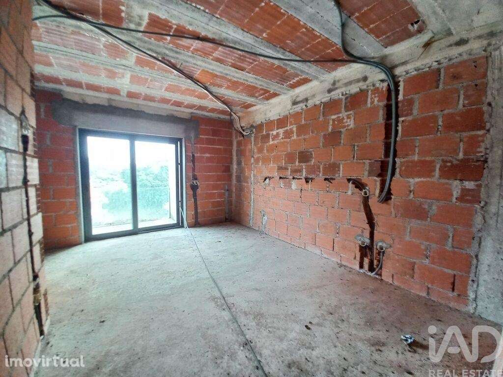 Casa T4 em Abade de Neiva de 375,00 m2 - Grande imagem: 3/29