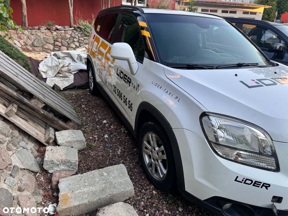 Chevrolet Orlando - 2