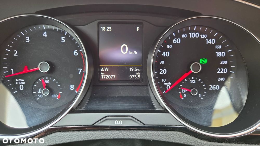 Volkswagen Passat 1.8 TSI BMT Highline DSG - 18