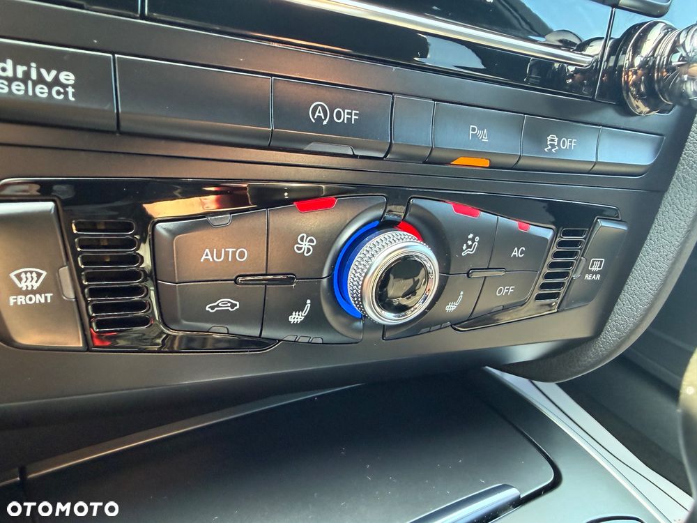 Audi A4 Avant 2.0 TDI - 24