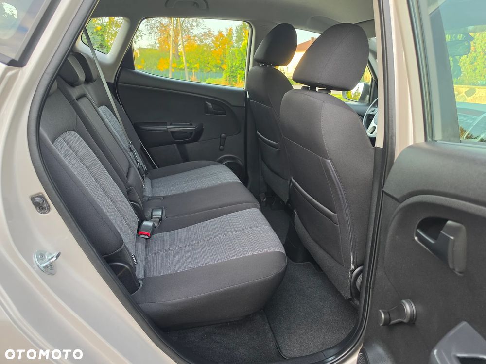 Kia Venga 1.4 CVVT Dream-Team Edition - 35