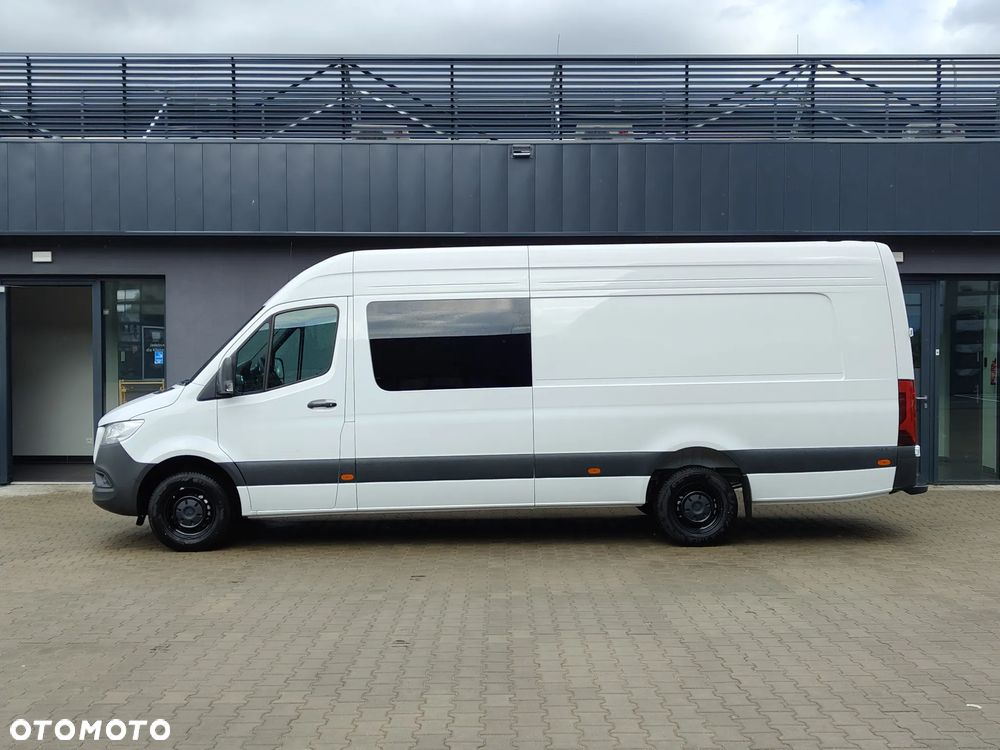 Mercedes-Benz Sprinter - 9