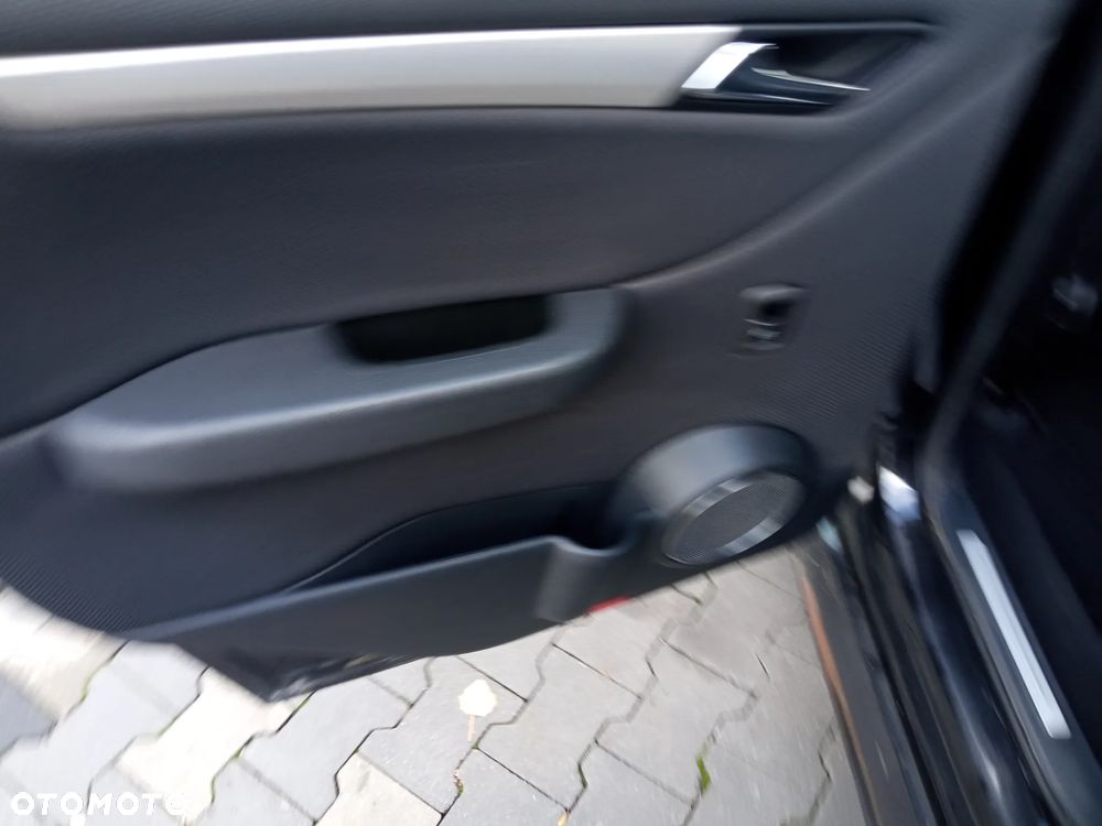 Mercedes-Benz Klasa B 180 CDI Autotronic - 18