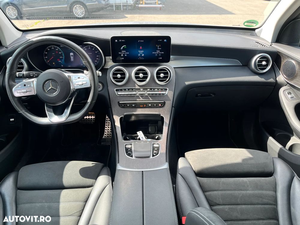 Mercedes-Benz GLC 300 de 4Matic 9G-TRONIC - 15