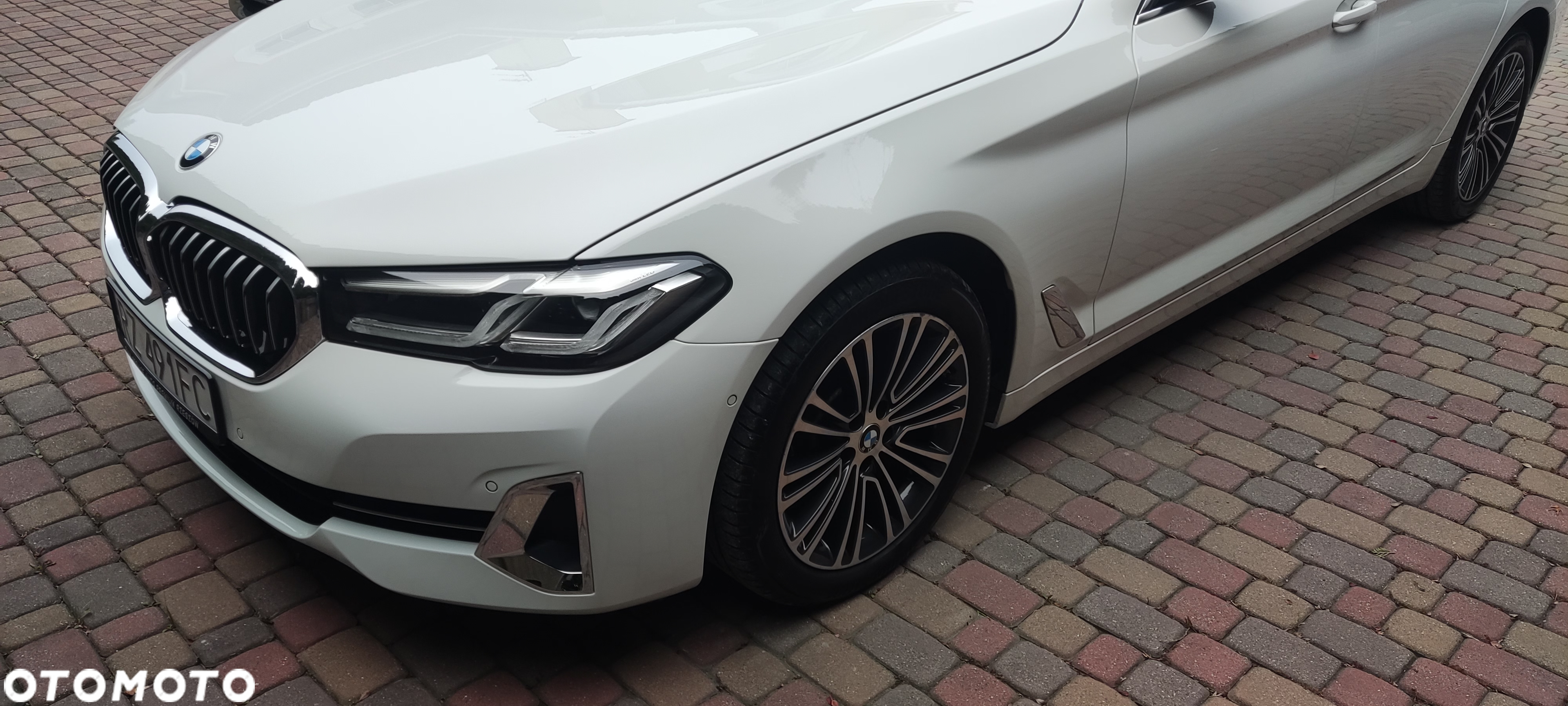BMW Seria 5 - 21