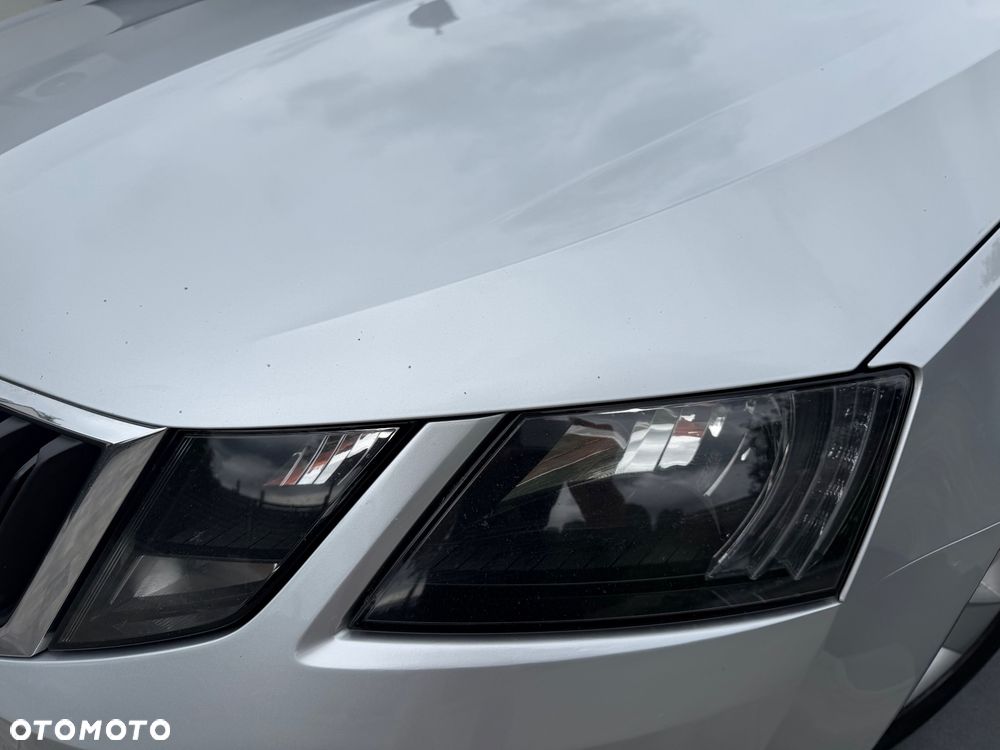 Skoda Octavia 2.0 TDI Ambition DSG - 15