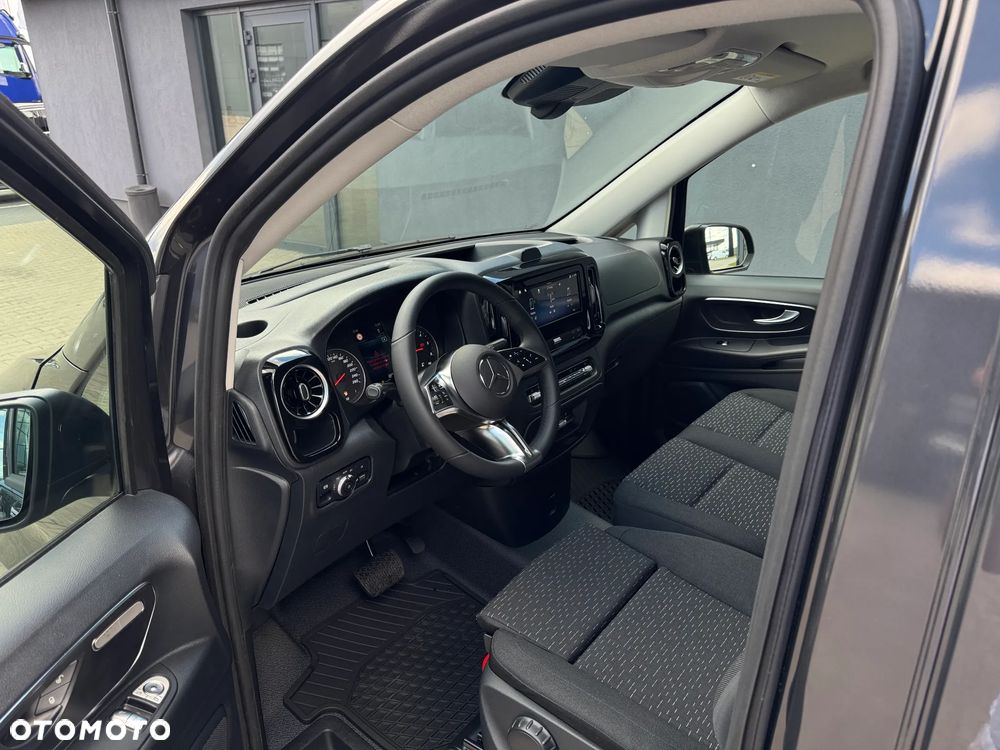 Mercedes-Benz Vito - 13