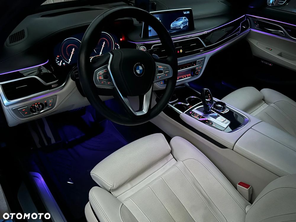 BMW Seria 7 740Li - 10