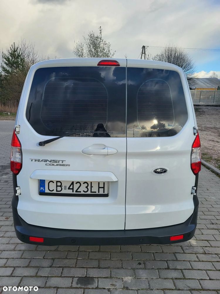 Ford Transit Courier - 5