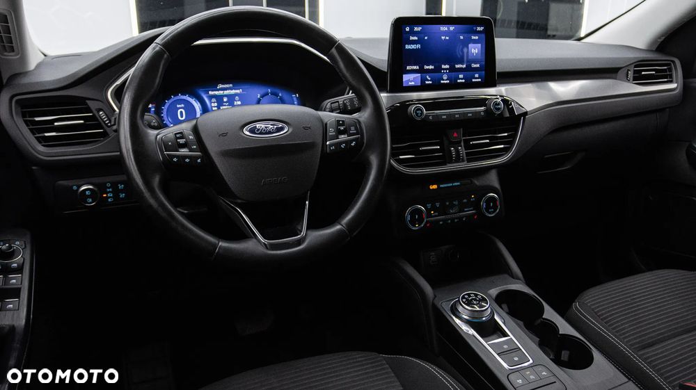 Ford Kuga 2.0 EcoBlue FWD Titanium - 11