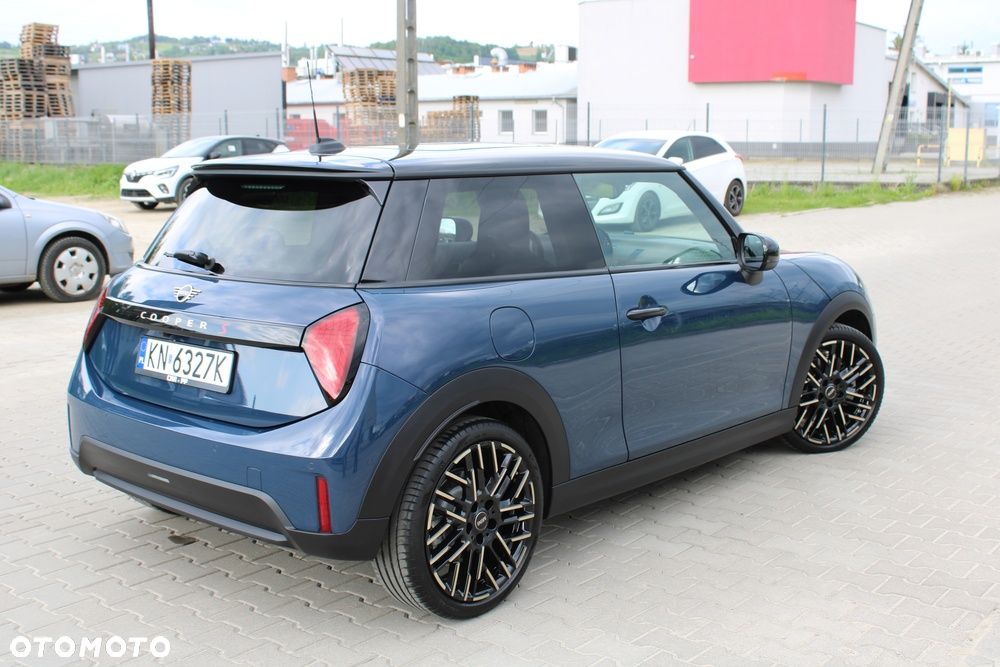 MINI Cooper S Favoured Trim - 7