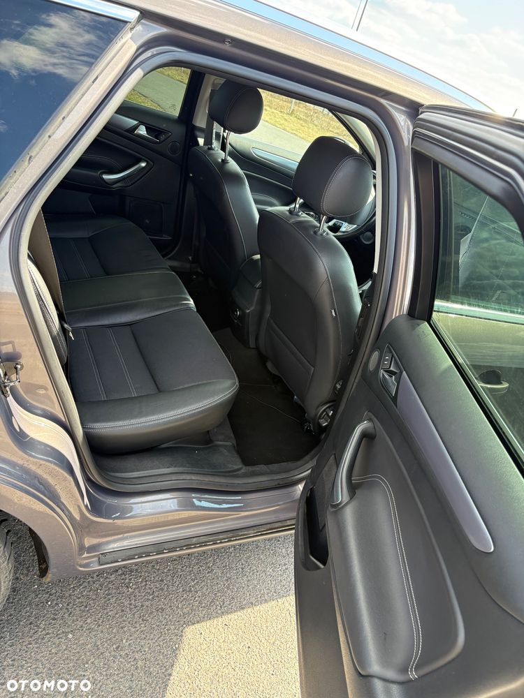 Ford Mondeo 2.0 TDCi Business Edition - 10