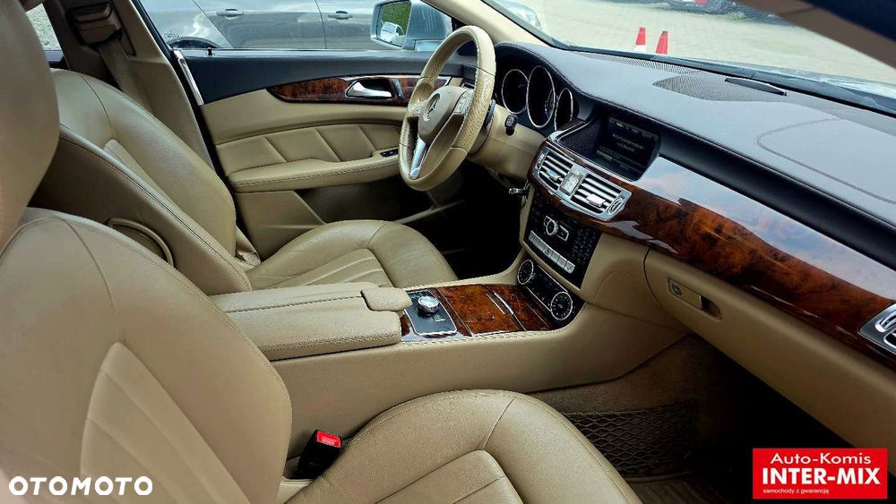 Mercedes-Benz CLS - 19