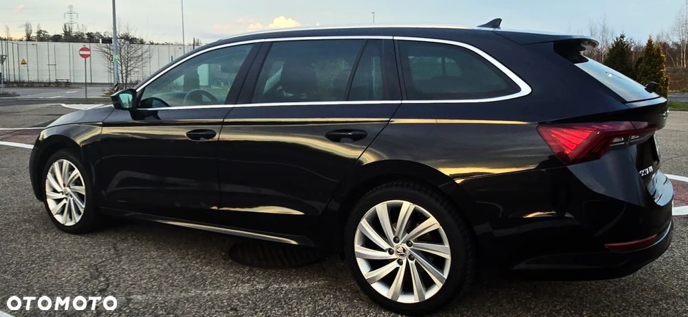 Skoda Octavia 2.0 TDI 4x4 Style DSG - 5