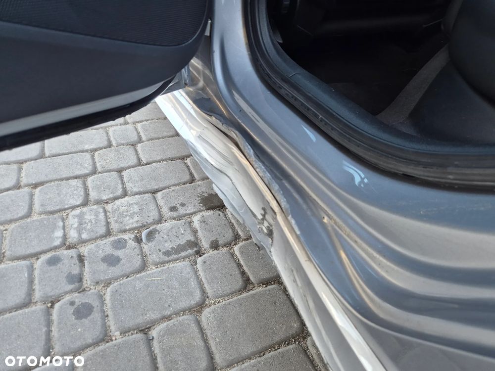 Audi A3 Limousine 1.6 TDI design - 10