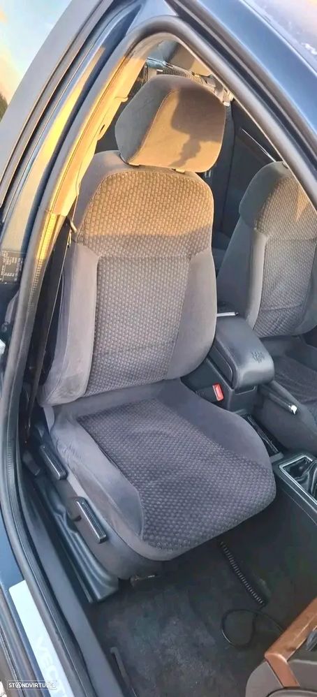 Opel Vectra 2.2 DTi Elegance - 8