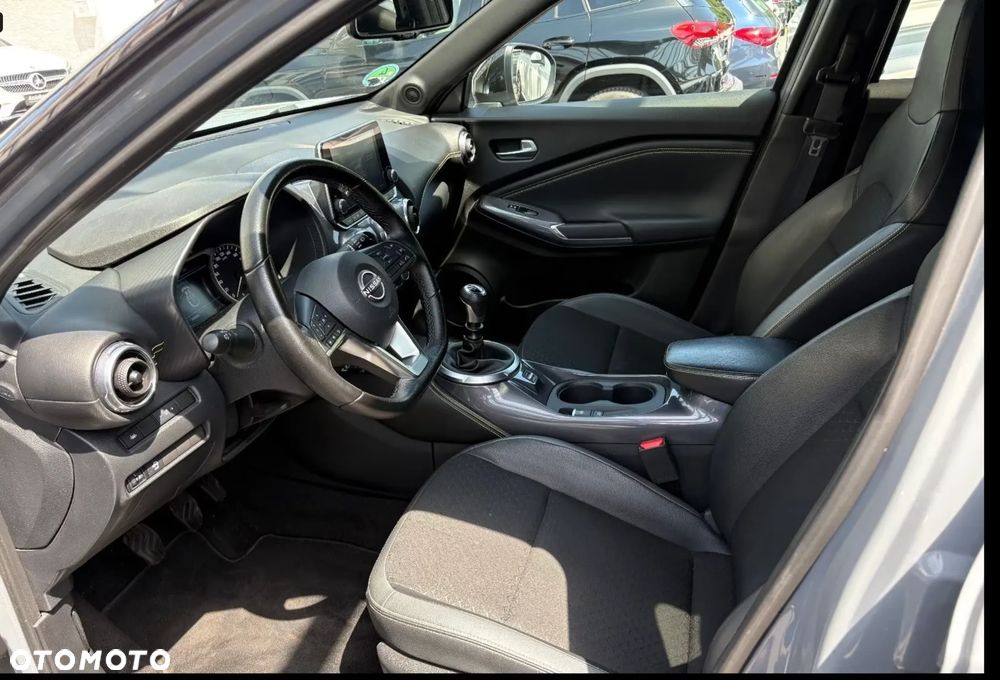 Nissan Juke 1.0 DIG-T Kiiro - 17