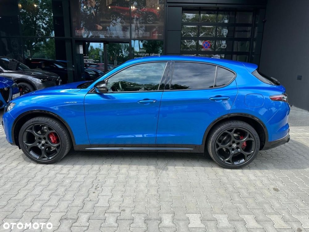 Alfa Romeo Stelvio - 10