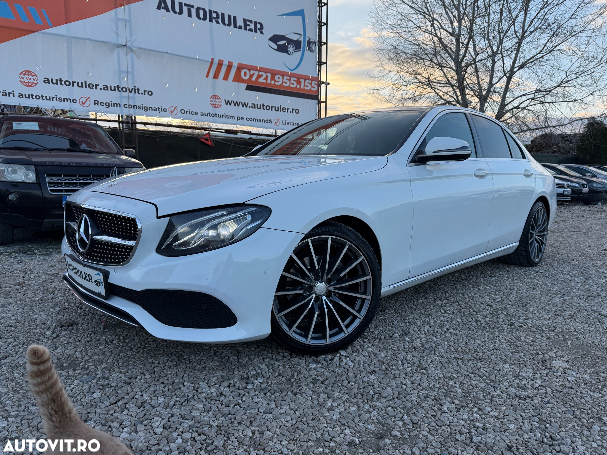 Mercedes-Benz E 220 d 9G-TRONIC AMG Line - 31