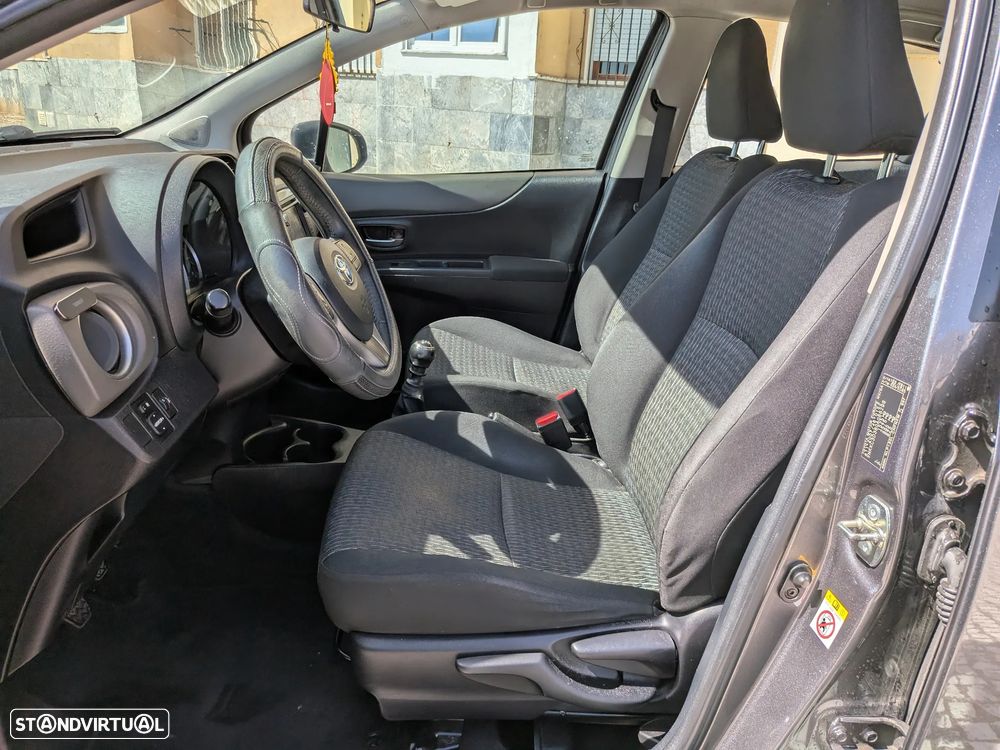 Toyota Yaris 1.4 D-4D ACtive - 4