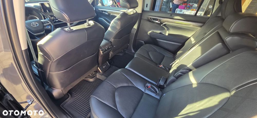 Toyota Highlander 2.5 Hybrid Executive Style - 8