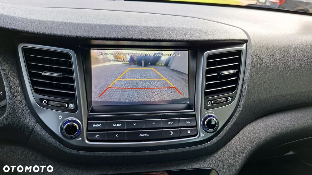 Hyundai Tucson 1.6 GDi 2WD Select - 40