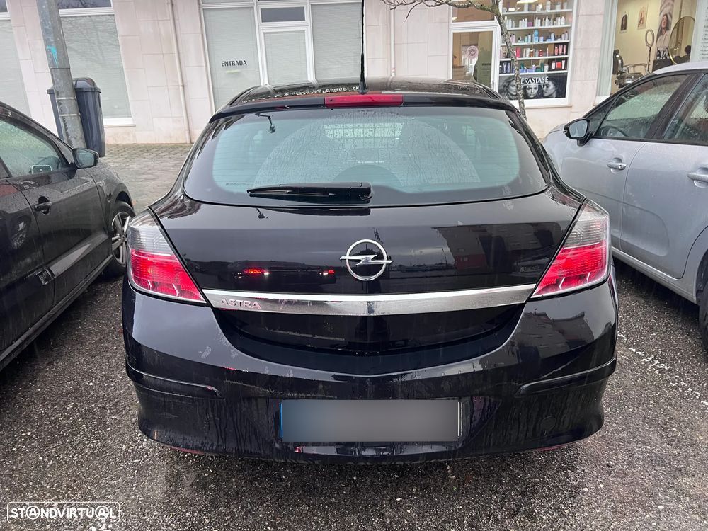 Opel Astra GTC 1.7 CDTi - 9
