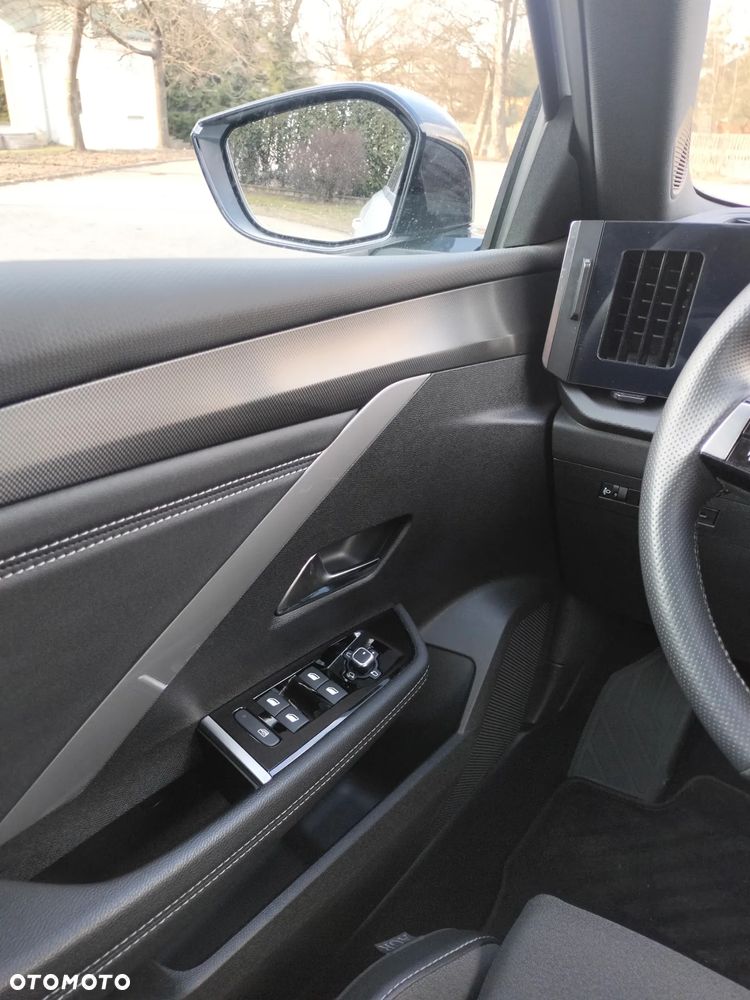 Opel Astra 1.2 Turbo Automatik GS Line - 20