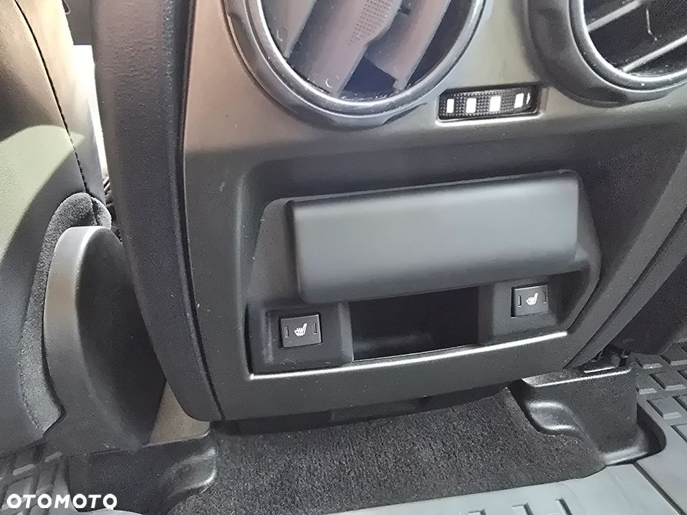Land Rover Discovery 5.0 V8 HSE - 37