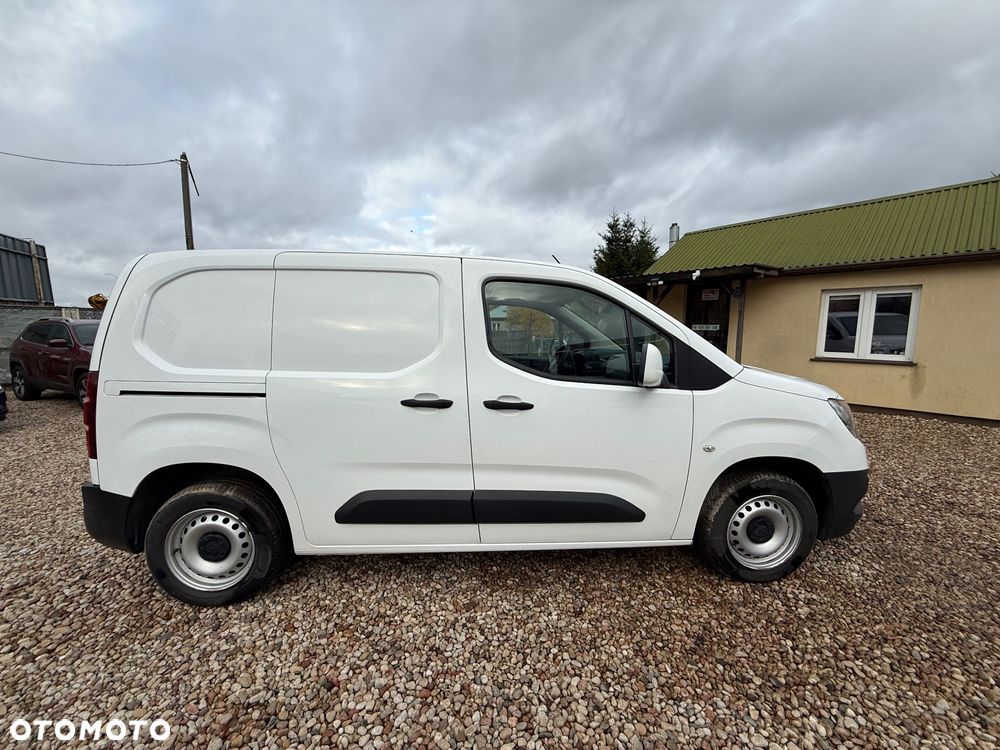Opel Combo - 8