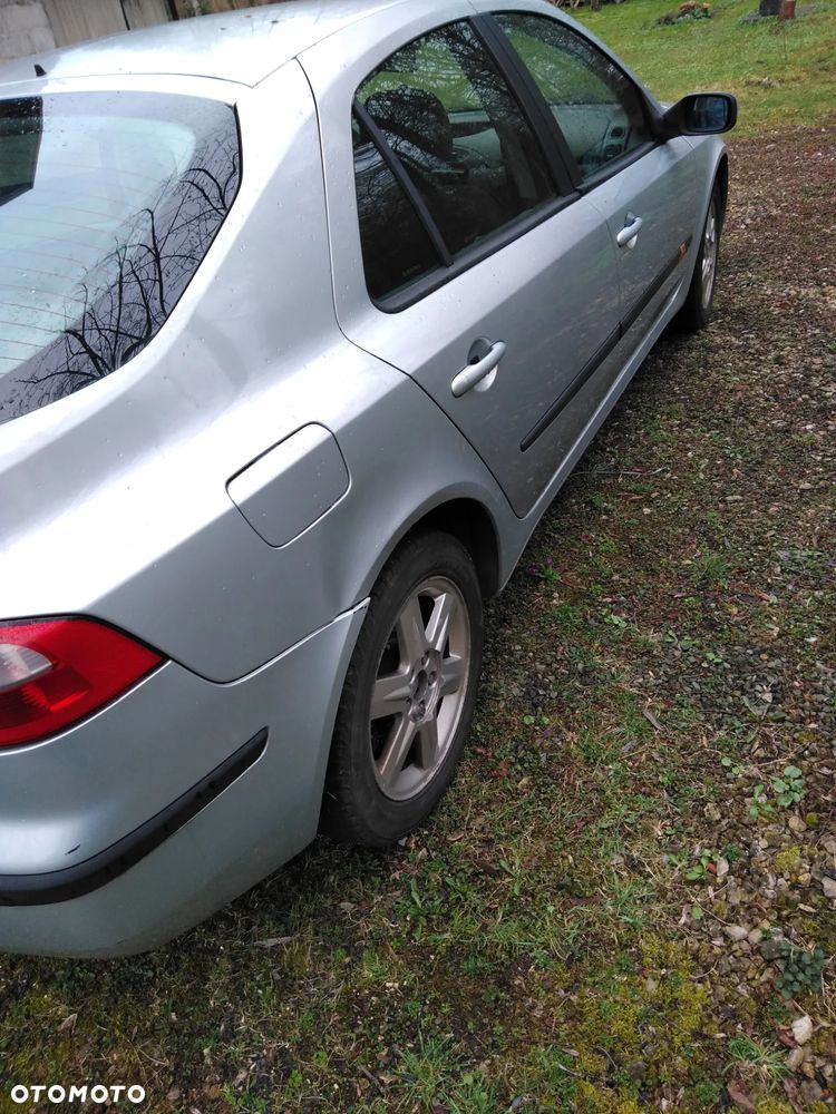 Renault Laguna 1.9 dCi - 6