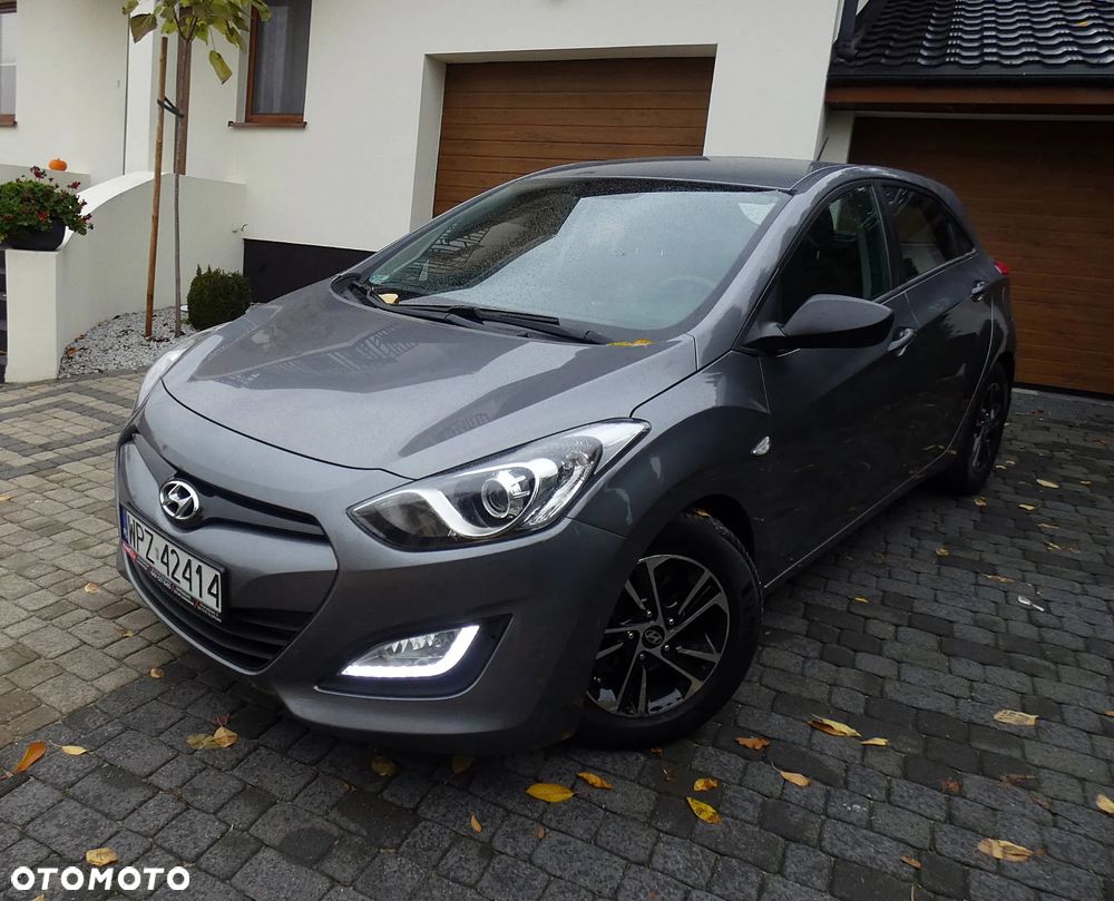 Hyundai i30 1.4 Comfort - 13