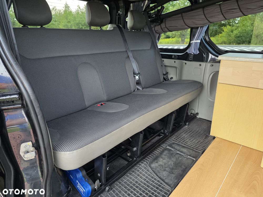 Opel Vivaro - 6