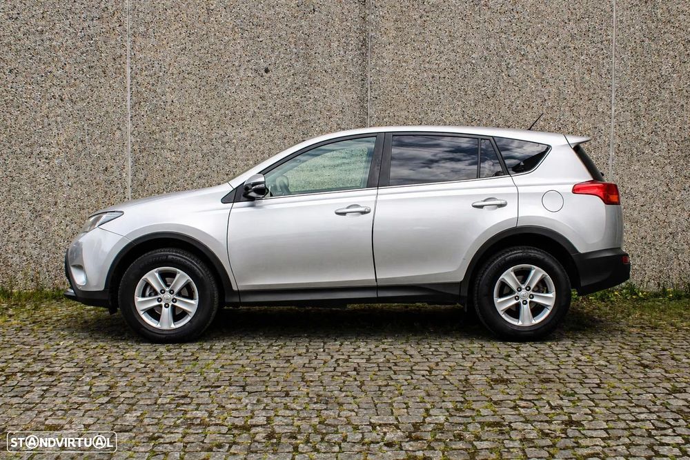 Toyota RAV4 2.0 D-4D Comfort+GPS - 6