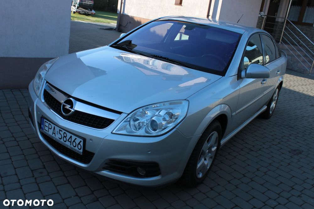 Opel Vectra - 1