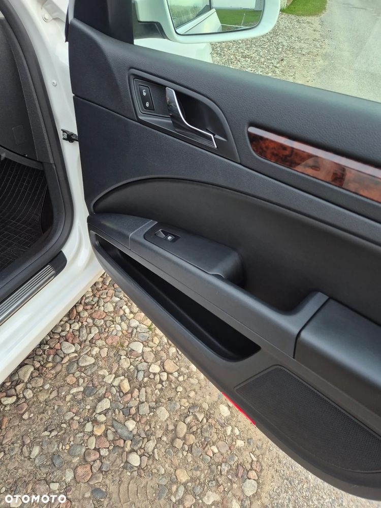 Skoda Superb 2.0 TDI Elegance DSG - 29