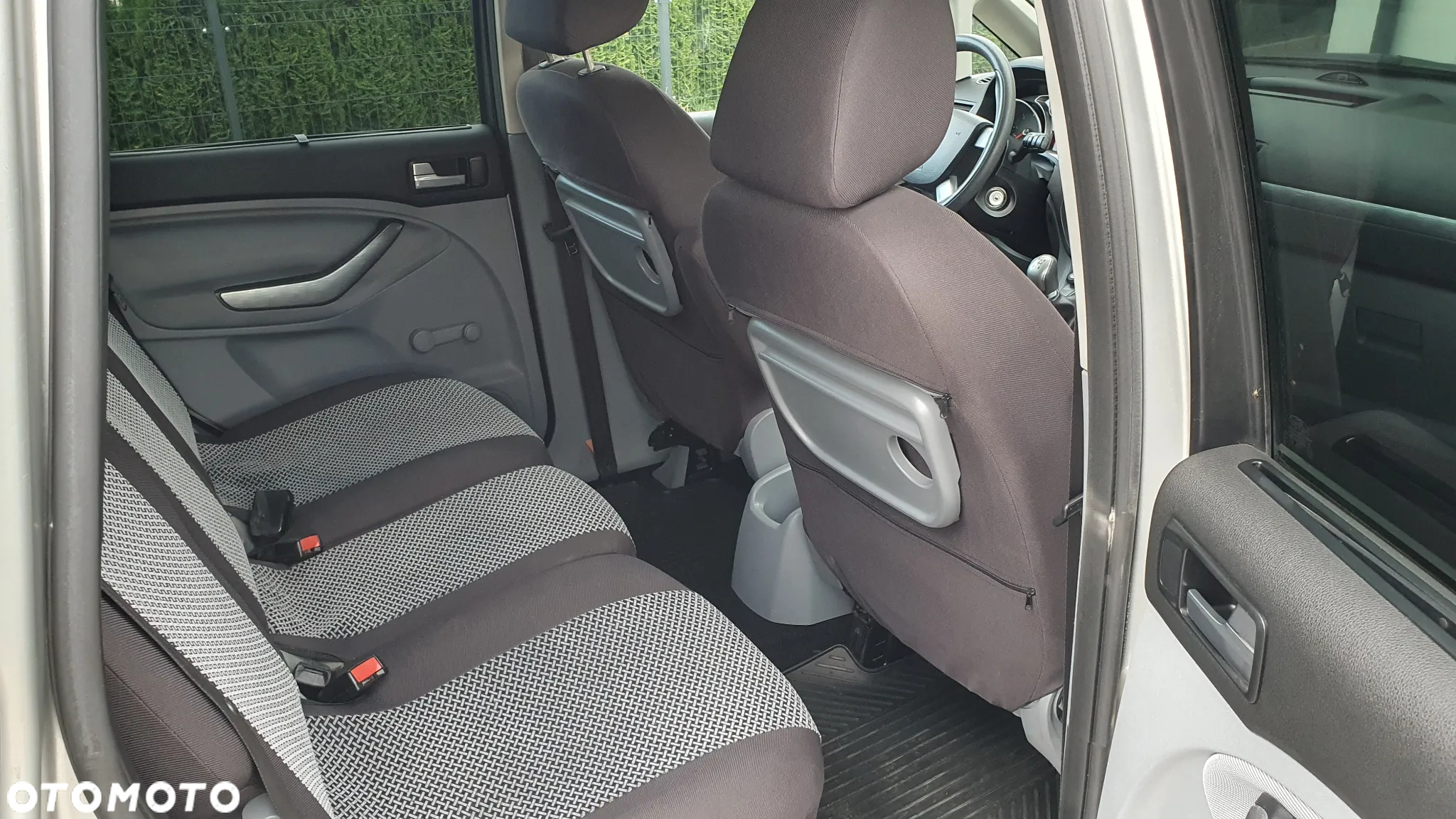 Ford C-MAX 1.8 TDCi Trend - 10