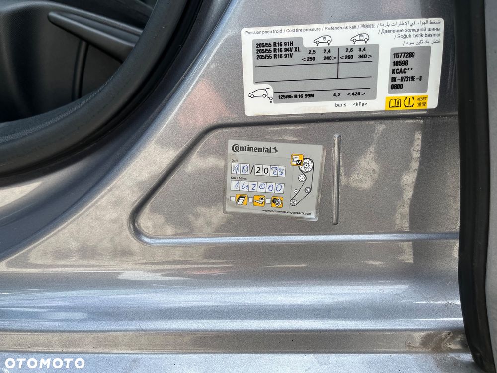 Peugeot 308 BlueHDi FAP 130 Stop & Start Allure Pack - 11