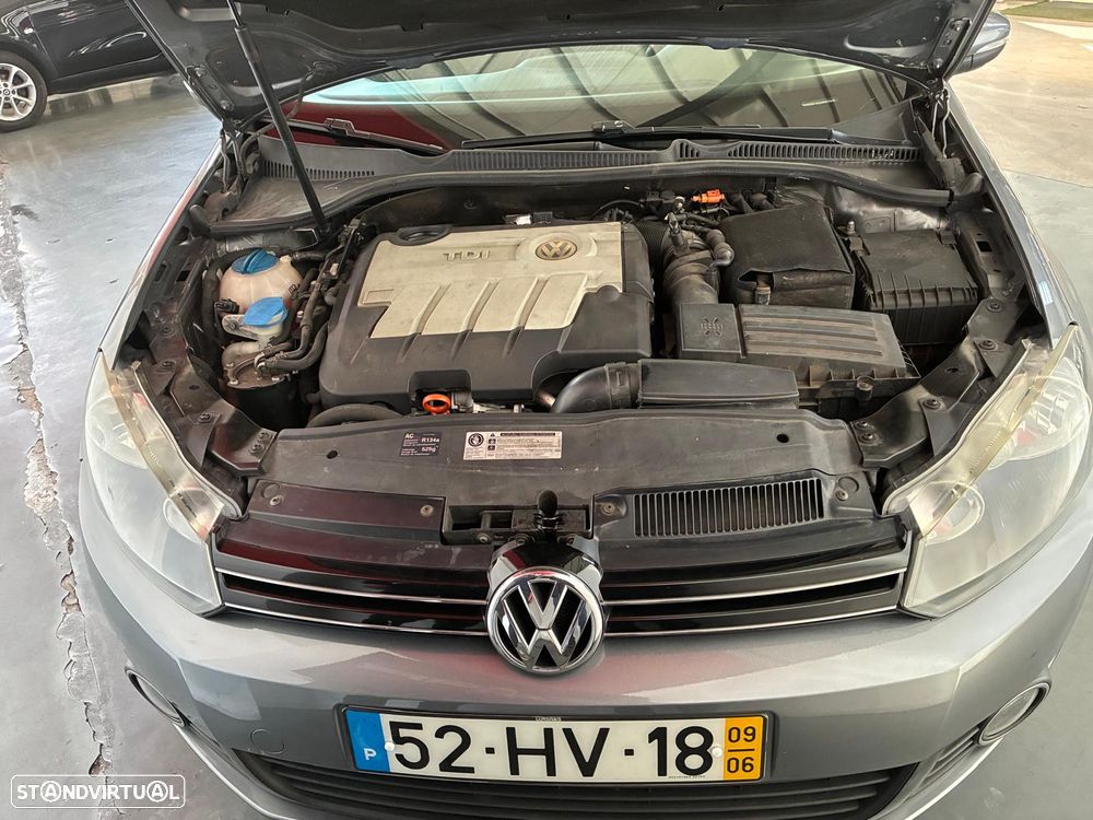 VW Golf 2.0 TDi Confortline - 10