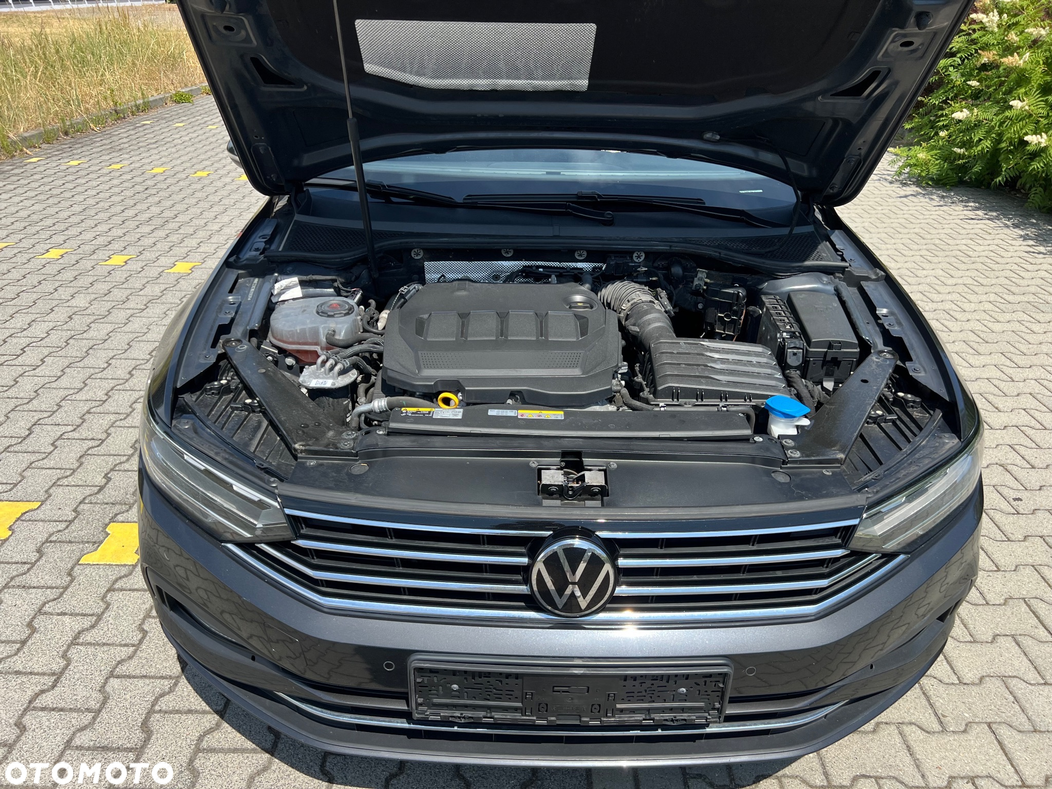 Volkswagen Passat 2.0 TDI Elegance DSG - 40