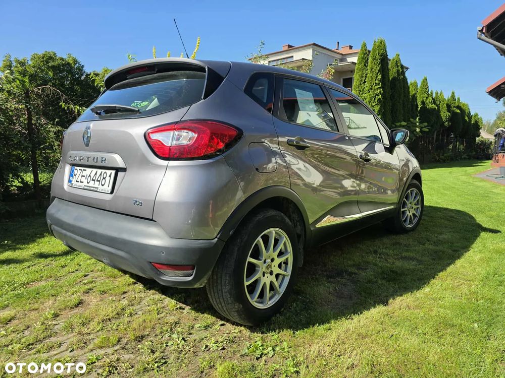 Renault Captur - 4