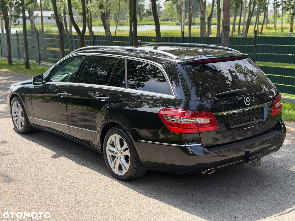 Mercedes-Benz Klasa E 350 CDI DPF 4Matic BlueEFFICIENCY 7G-TRONIC Avantgarde - 5
