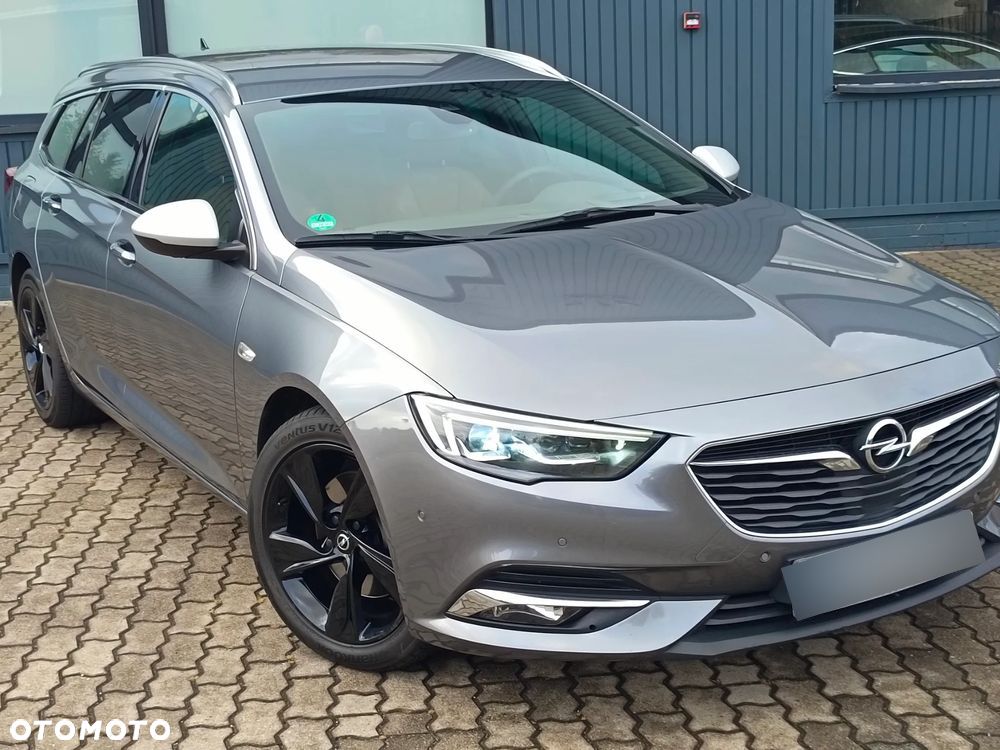 Opel Insignia Sports Tourer 2.0 Diesel 4x4 Ultimate Exclusive - 35